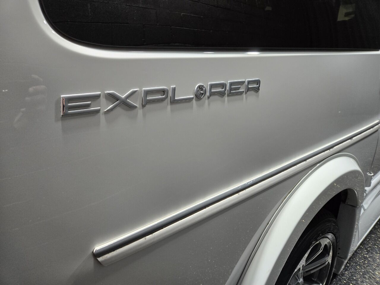 2016 Chevrolet Express 25