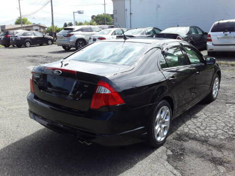 2011 Ford Fusion for sale at A&Q Auto Sales & Repair in Westland MI