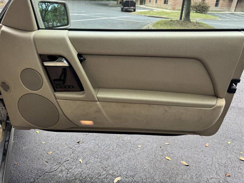 1993 Mercedes-Benz 300-Class 300 SL