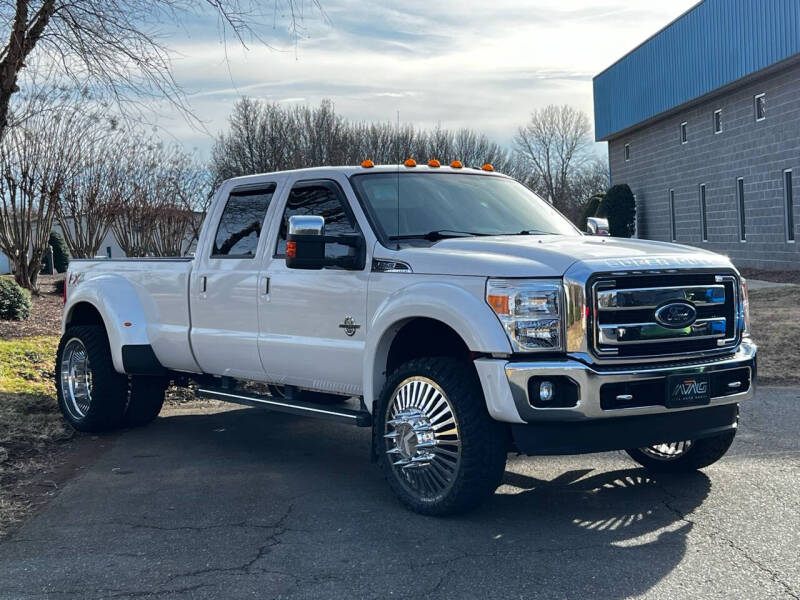 Ford F-450 Super Duty's photo