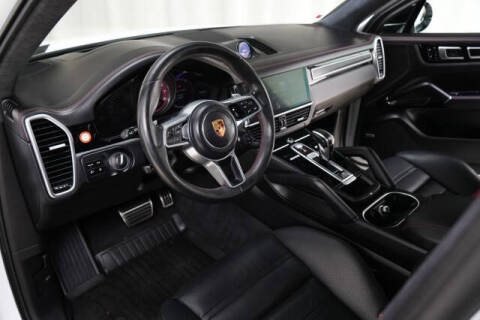 2021 Porsche Cayenne GTS