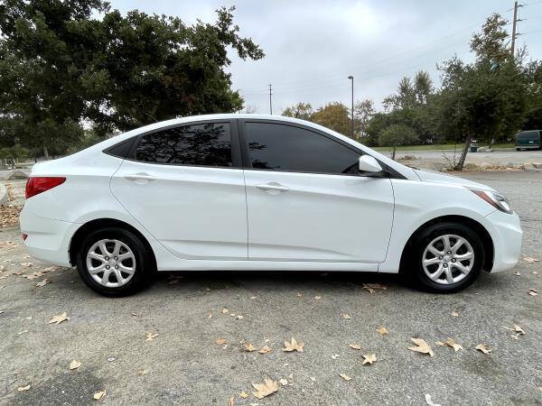 2013 Hyundai Accent GLS