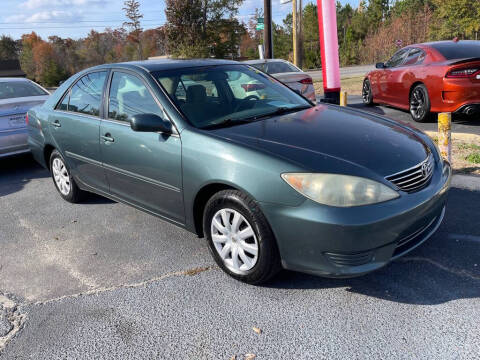 2005 Toyota Camry LE