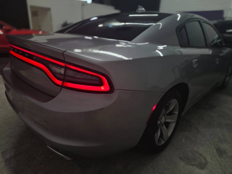 2017 Dodge Charger SXT