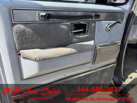 1987 GMC R/V 1500 Series