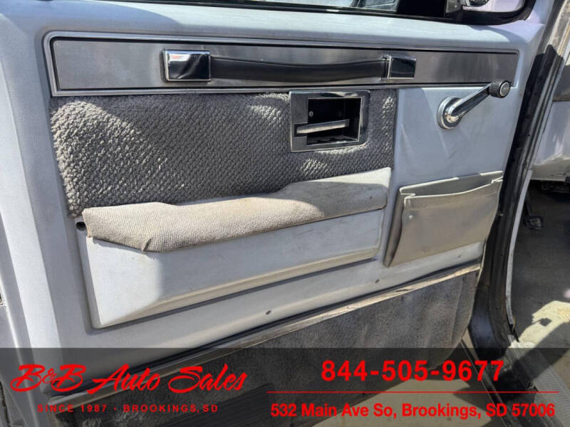 1987 GMC R/V 1500 Series