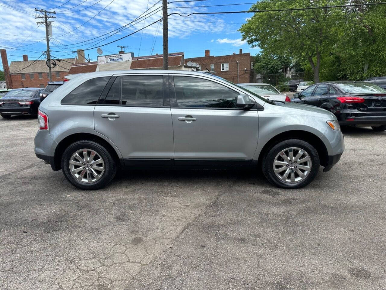 2007 Ford Edge for sale at Kelly Auto Group in Cleveland, OH