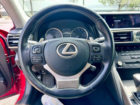 2018 Lexus IS 300