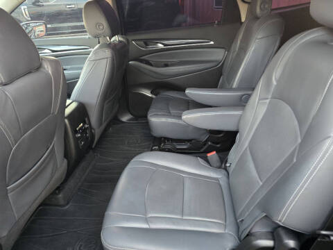 2018 Buick Enclave Essence