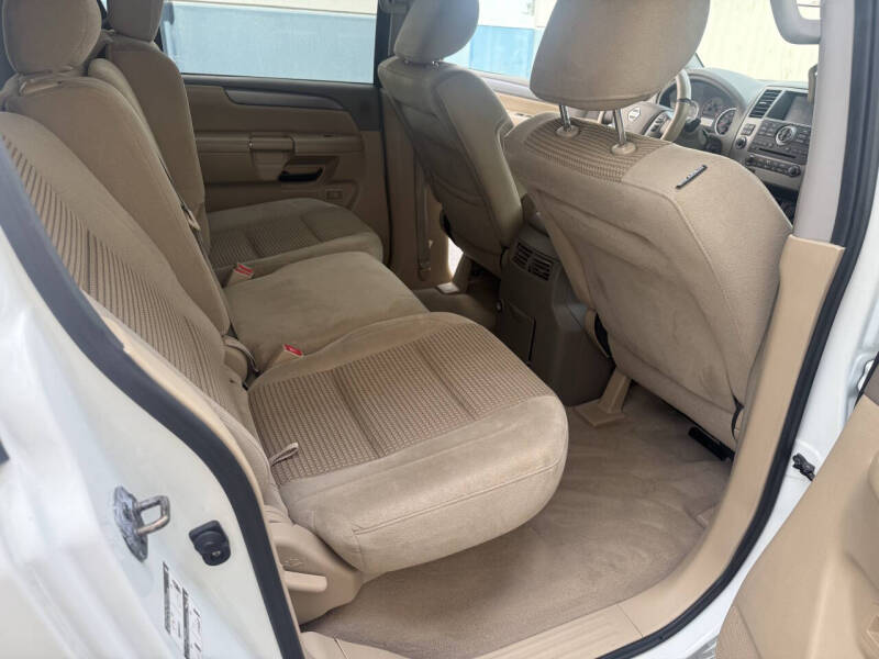 2014 Nissan Armada SV