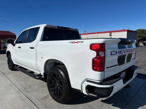 2022 Chevrolet Silverado 1500 Custom