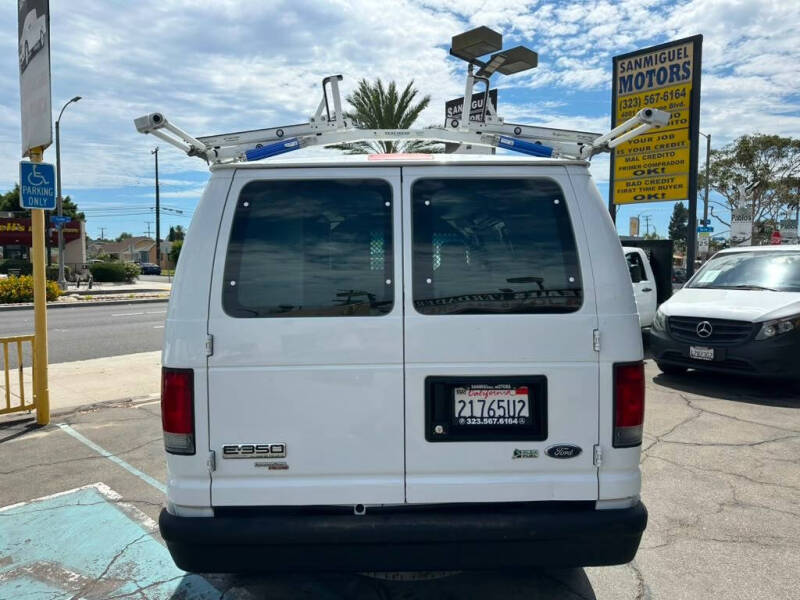 2011 Ford E-Series E-350 SD