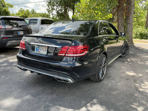 2015 Mercedes-Benz E-Class E 63 AMG S-Model