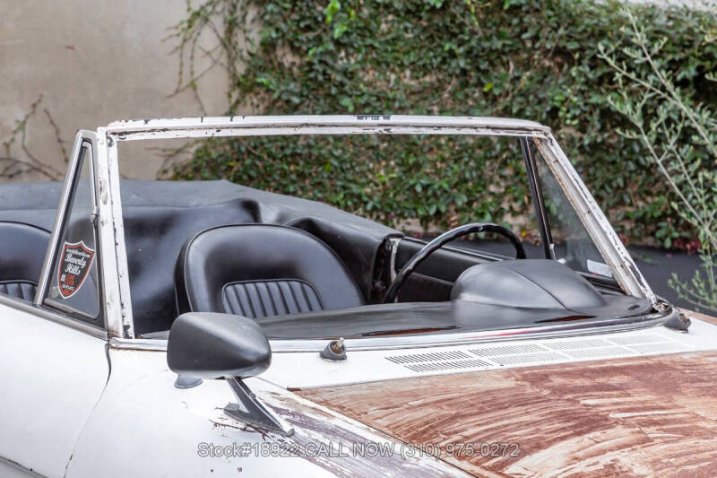 1967 Alfa Romeo Giulia Spider Duetto