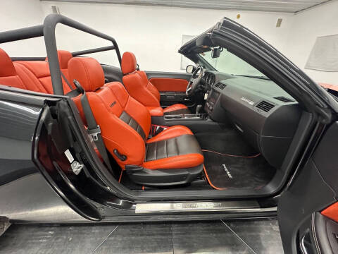 2010 Dodge Challenger SRT8