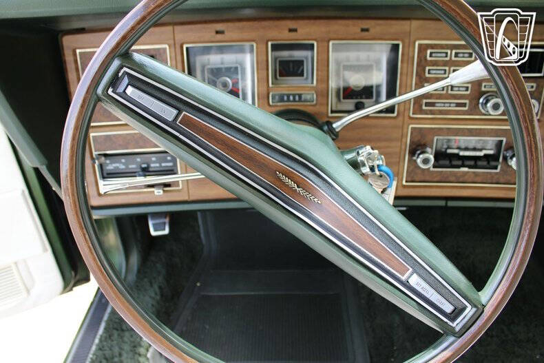 1972 Lincoln Continental
