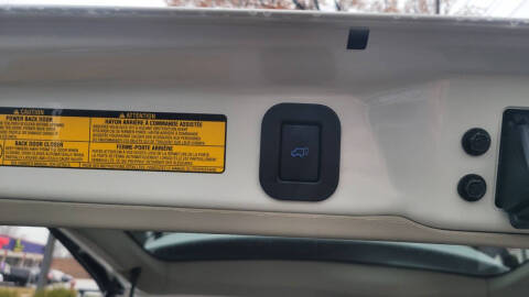 2015 Toyota Sienna Limited Premium 7-Passenger