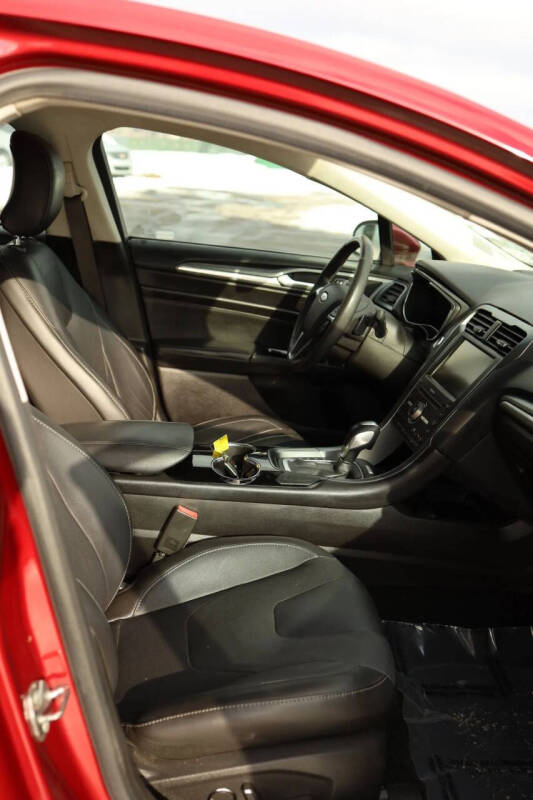 2016 Ford Fusion Titanium