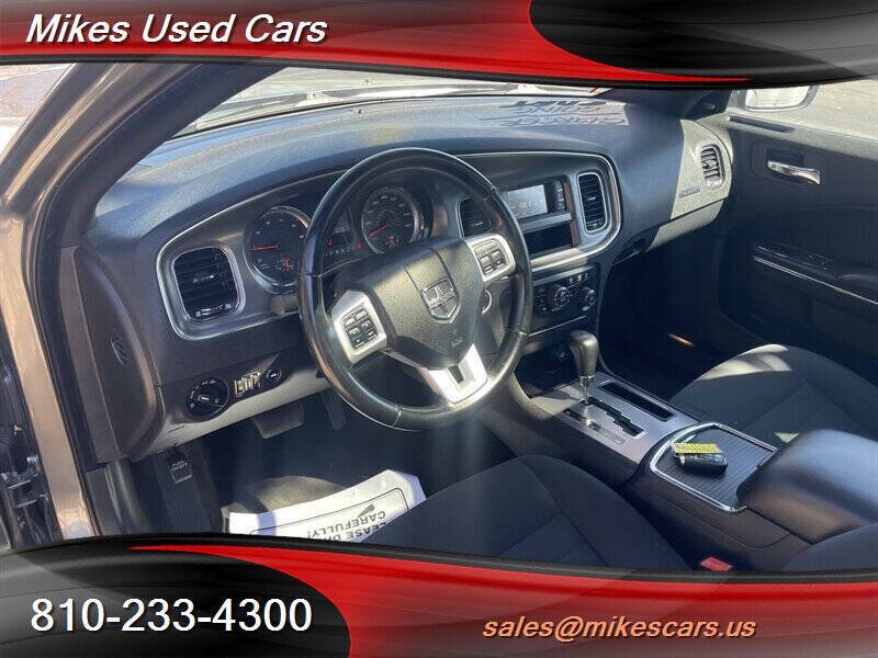 2011 Dodge Charger SE