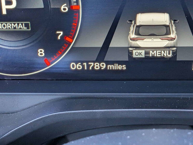 2023 Mitsubishi Outlander SEL