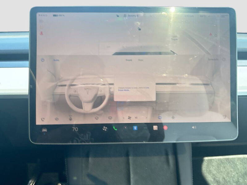 2024 Tesla Model Y Performance