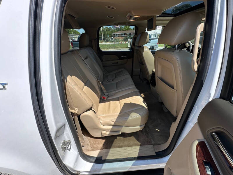 2013 Chevrolet Suburban LT