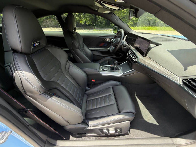 2023 BMW M2