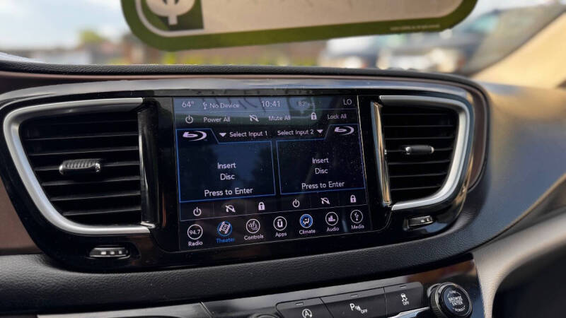 2018 Chrysler Pacifica Touring L Plus