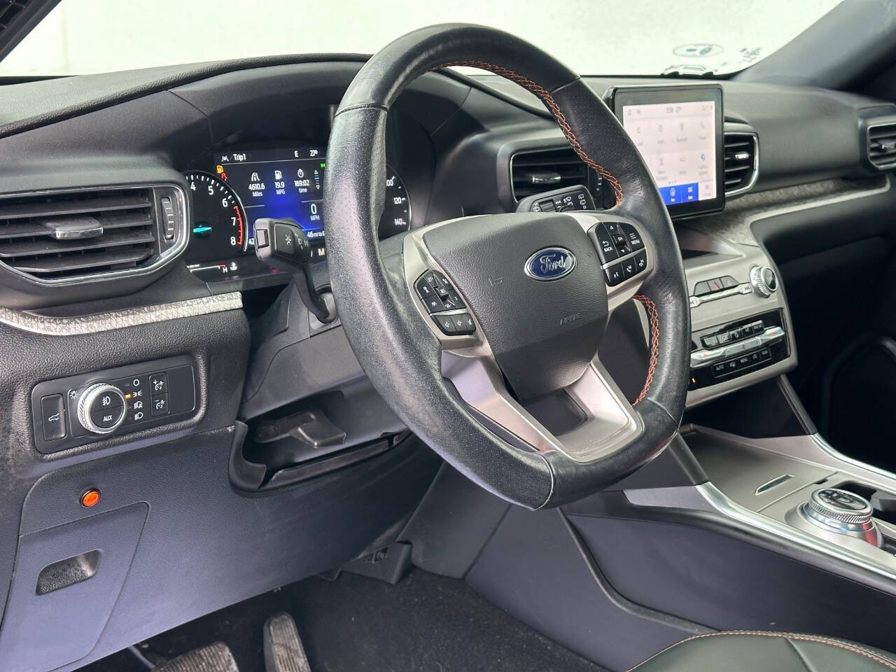 2022 Ford Explorer for sale at Phoenix Motor Co in Romulus, MI