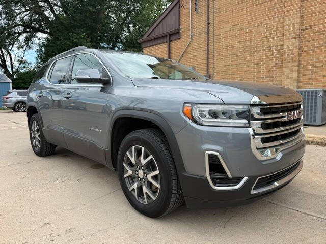 2022 GMC Acadia SLE