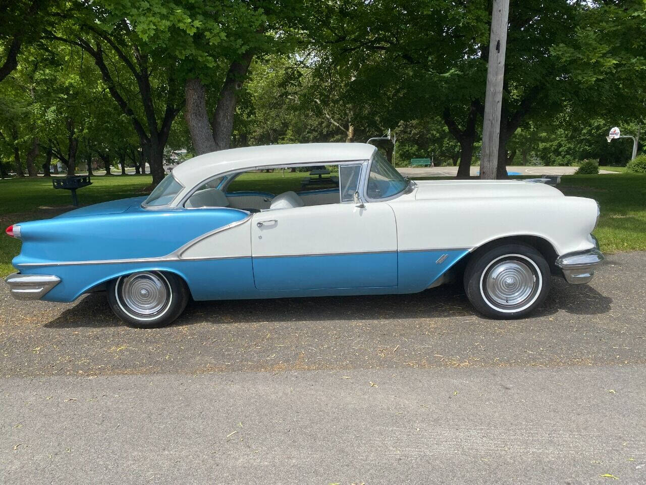 1956 Oldsmobile Eighty-Eight 5