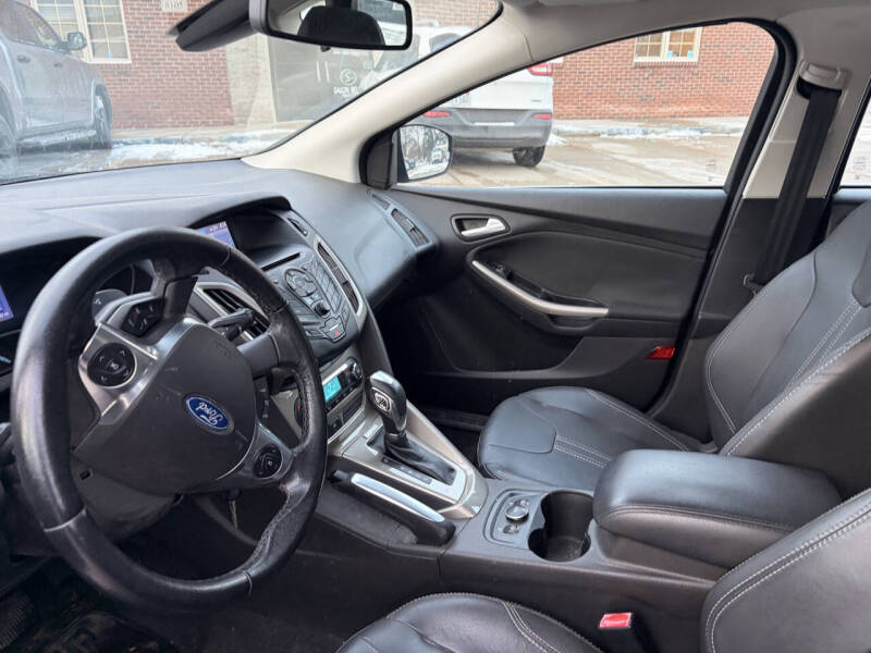 2012 Ford Focus SEL