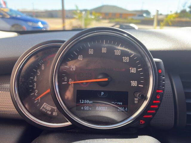 2017 MINI Hardtop 2 Door Cooper