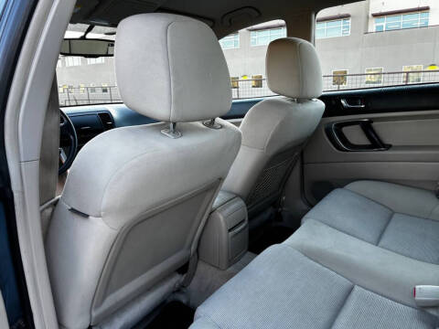 2007 Subaru Outback 2.5i Basic