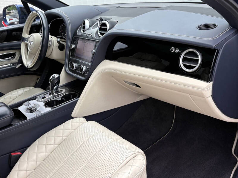 2019 Bentley Bentayga V8