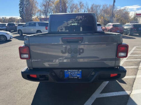 2021 Jeep Gladiator Willys