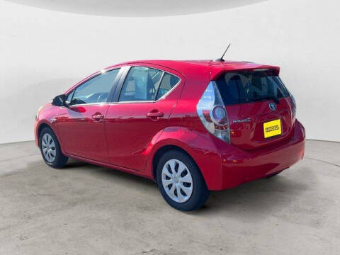 2014 Toyota Prius c Three