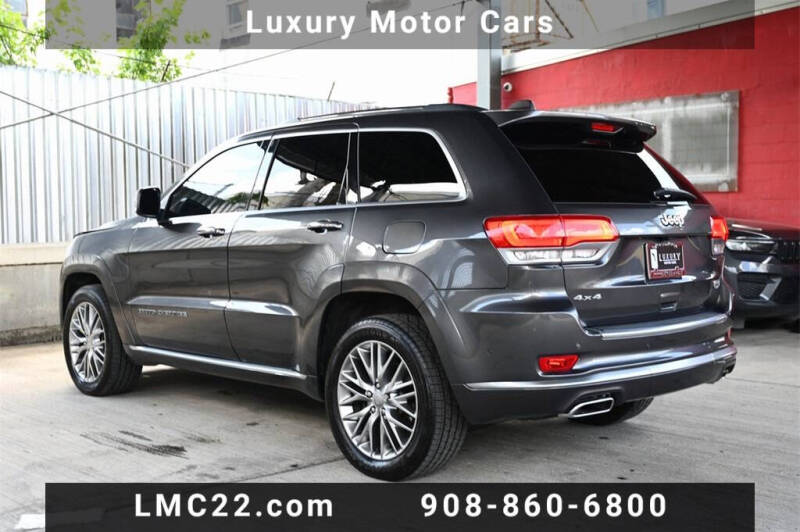 2017 Jeep Grand Cherokee Summit