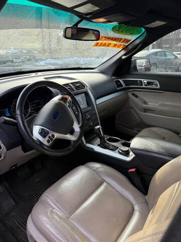 2012 Ford Explorer XLT