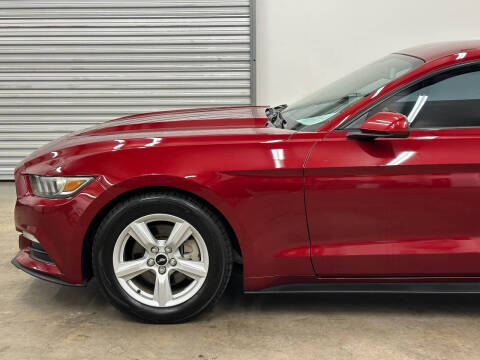 2015 Ford Mustang V6