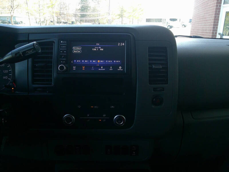 2019 Nissan NV 2500 HD SV