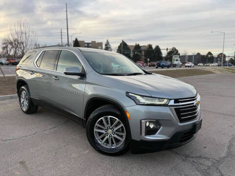 2023 Chevrolet Traverse LT Leather