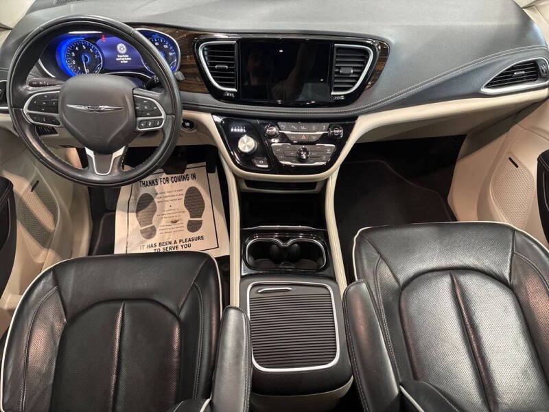 2022 Chrysler Pacifica Limited
