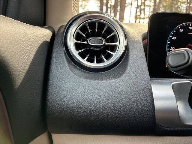 2023 Mercedes-Benz GLB GLB 250 4MATIC