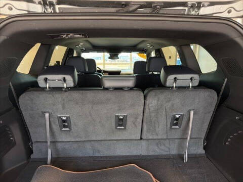 2025 GMC Acadia AT4