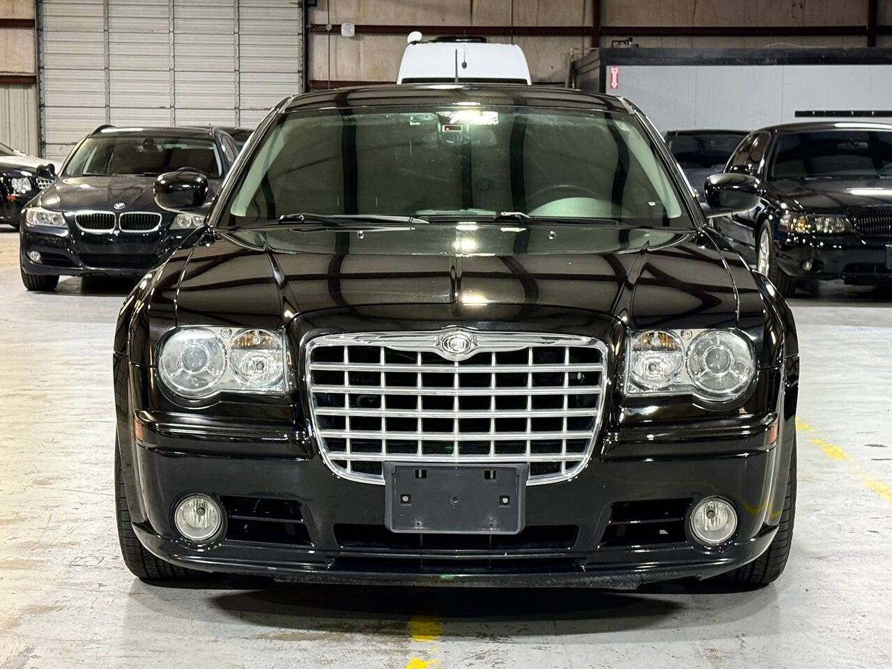 2008 Chrysler 300 for sale at Carnival Car Company in Victoria, TX