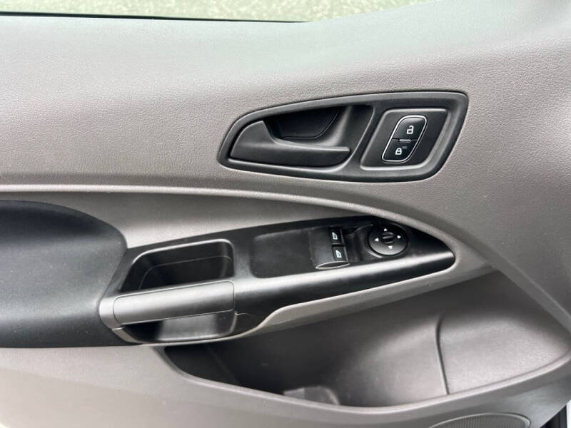 2022 Ford Transit Connect XL