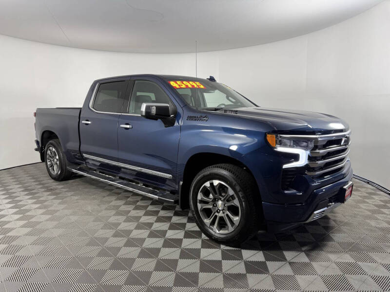 2023 Chevrolet Silverado 1500 High Country 4WD Crew Cab Short Box's photo