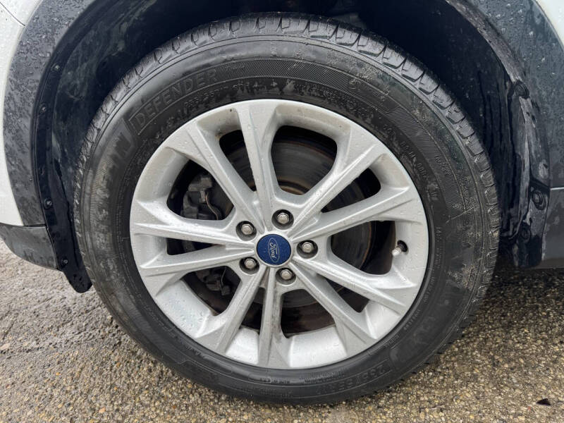 2019 Ford Escape SE