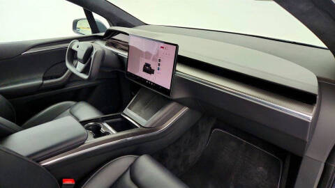 2023 Tesla Model X Plaid